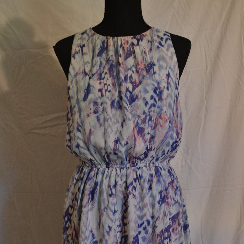 Multi-colored highlow dress